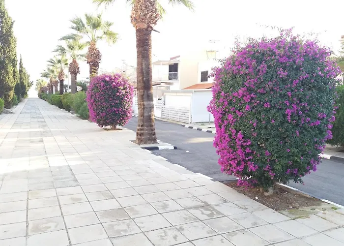 Pirgos House Casa de Férias Larnaca