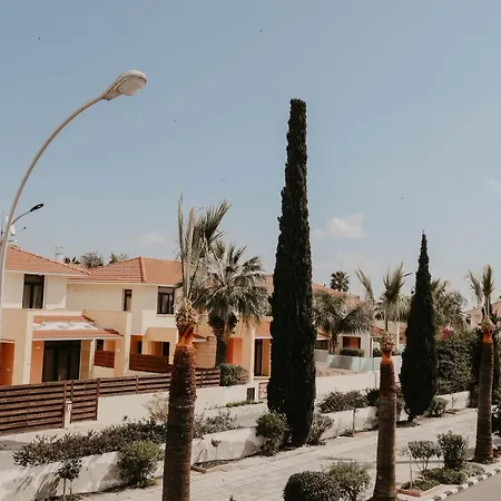 Pirgos House 拉纳卡