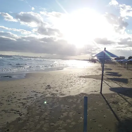 Pirgos House لارنكا