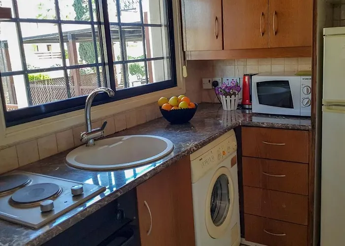 Pirgos House * 拉纳卡