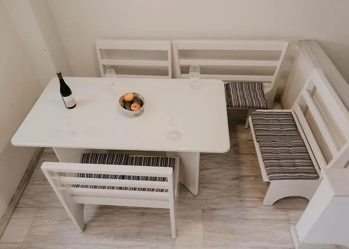 Дом отдыха Pirgos House *