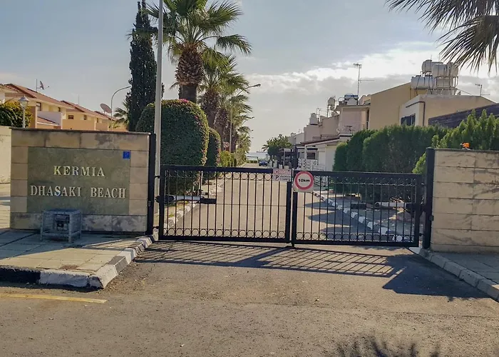 Дом отдыха Pirgos House Ларнака